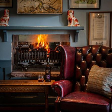 The Loch Lomond Arms Hotel ลุสส์ ภายนอก รูปภาพ