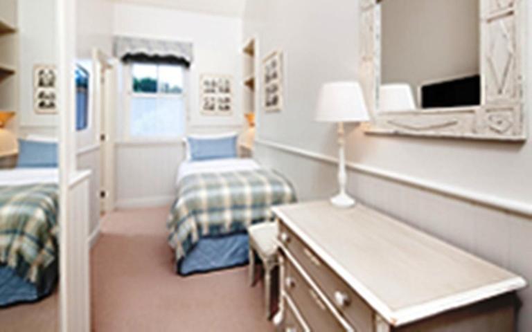 The Loch Lomond Arms Hotel ลุสส์ ภายนอก รูปภาพ